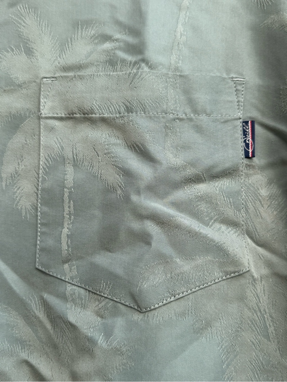 Quiksilver Men's button down - Picture 2 of 4